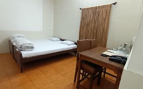Hotel Saluja